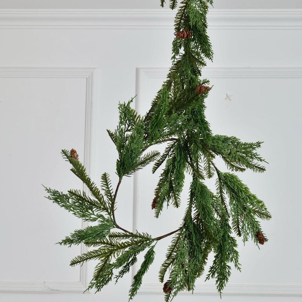 6/9ft Handmade Garland,Artificial Cedar Needles Green Seasonal Garland For TV Cabinet Winter Holiday Indoor Outdoor Decoration