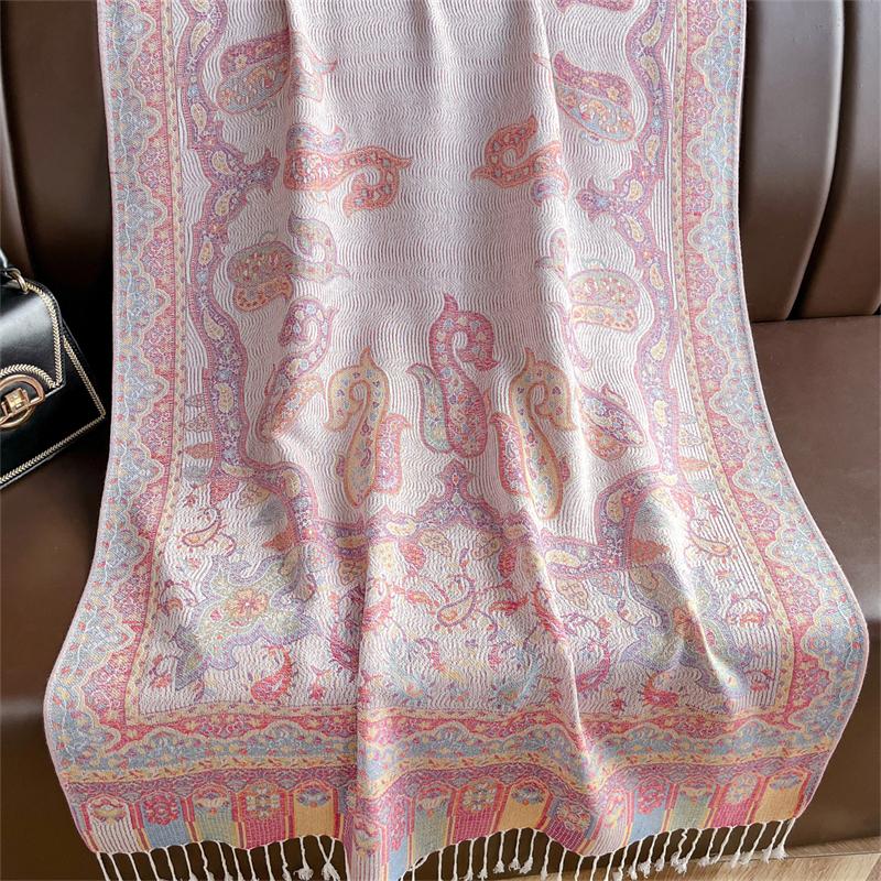 Luxury Embroidery Cashmere Winter Scarves Women Pareo Cape Warm Muslim Modal Hijabs Shawl Chunky Headscarf Ladies Elegant Poncho