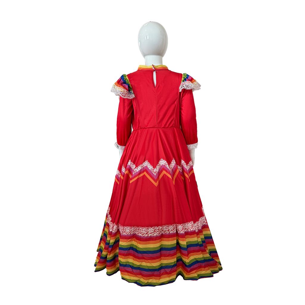 Детское длинное платье в мексиканском стиле с длинными рукавами и круглым вырезом.