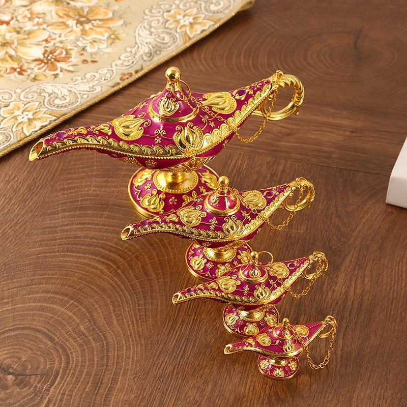 European Aladdin's Lamp Gold Retro Pattern Figurine: Classical Style Decorative Craft