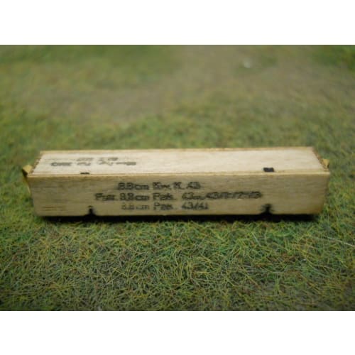 Cobaanii Mokei Kobo 1/35 Scale Frontline Series WWII German 71 Caliber 88mm Cannon Shell Wooden Box (Set of 2) Assembly Kit FS-006