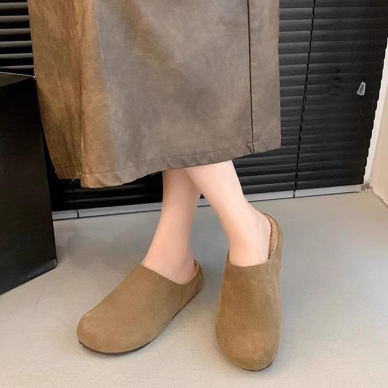 Retro Baotou Boken Shoes and Slippers for Women, New Soft-soled Casual Lazy Shoes, Wearing Half Slippers On The Outside