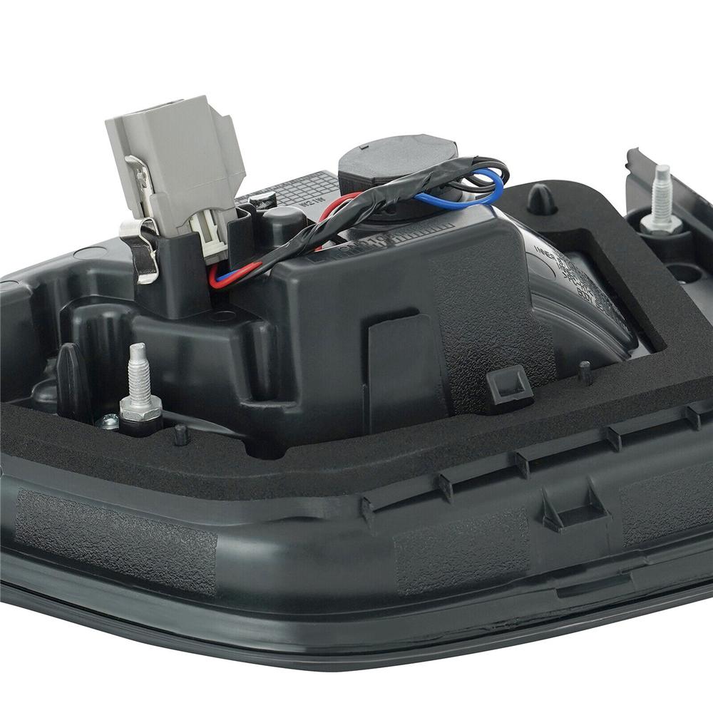 Rear Left Inner Side Tail Light Brake Lamp CH2802117 For Jeep Compass 2017-2021