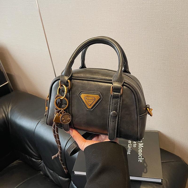 Ретро хай-энд сумка-подушка для рук женская осенне-зимняя новая модная повседневная дорожная сумка на плечо через плечо