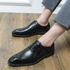 Модная Ретро и Трендовая Мужская Кожаная Обувь Брендовая Городская Повседневная Обувь Качество Комфорт Нескользящая Подошва Универсальная Мужская Обувь с Острым Носком