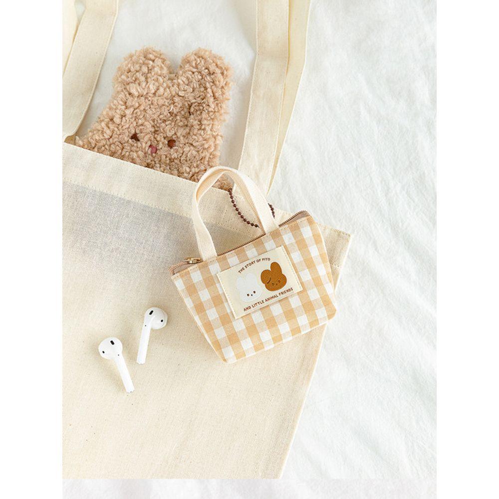 Piyo Coated Earphone Keychain (4 types)