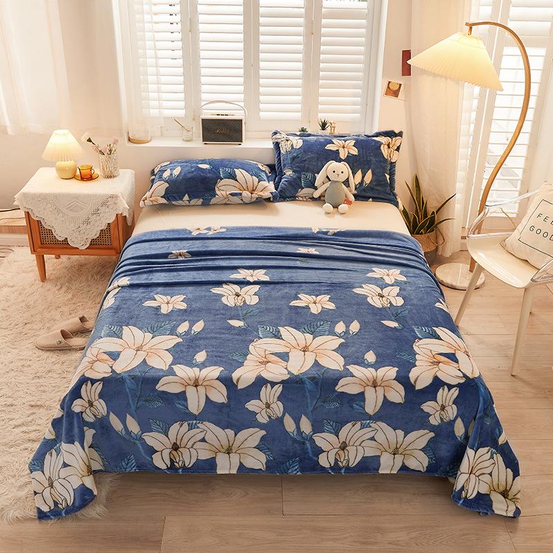 Nordic Flannel Printed Sofa Blanket Spring And Autumn Thin Office Nap Blanket Multi Functional Shawl For Adults And Children