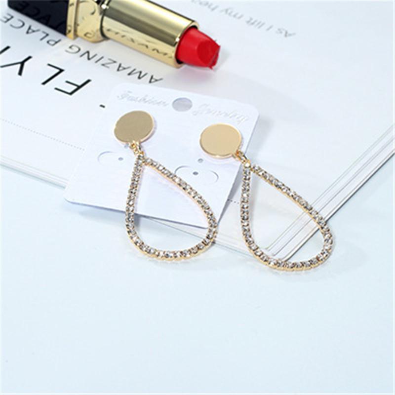 Серьги-подвески в форме сердца из серебра 925 пробы — модные, универсальные и в корейском стиле с акцентами из стразов