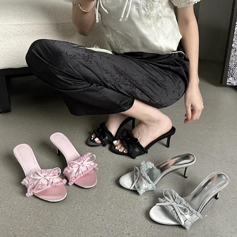 Модные летние шелковые плиссированные тапочки с бабочкой, женские модные туфли на тонком каблуке для вечеринок, стриптизерши, женские мюли, шлепанцы, роскошные дизайнерские сандалии