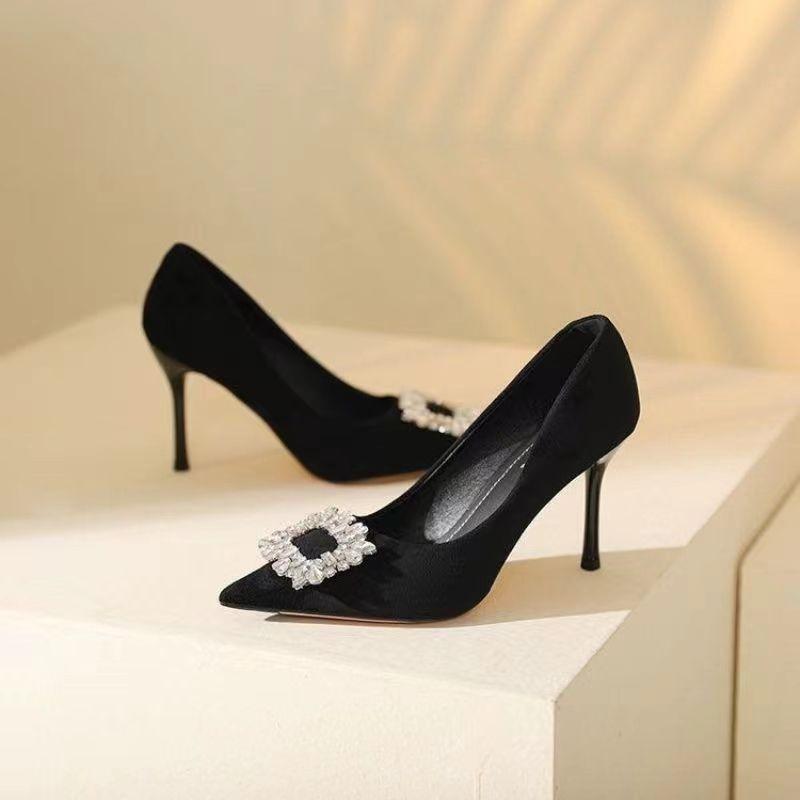 Женские туфли-лодочки на высоком каблуке с квадратной пряжкой из стразов, новые весенне-осенние, с острым носком, неглубоким вырезом, из замши, нескользящие, на тонком каблуке