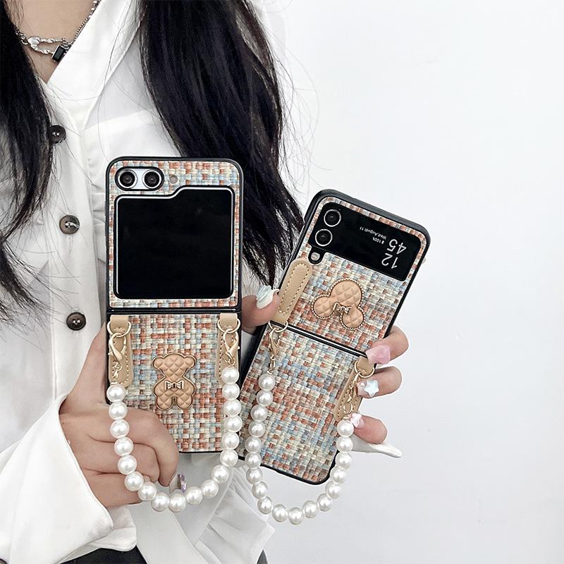 Suitable for Samsung Zflip5 Mobile Phone Case Woven Mickey Mouse Bear Huawei P50 Folding Screen Flip Cover Hand Chain