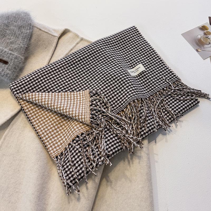 Women's Nordic Simple Houndstooth Plaid Scarf, English Shawl, Reversible Tassel Check Scarf
