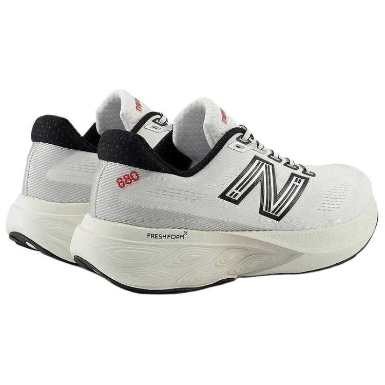 New Balance Мужские беговые кроссовки Fresh Foam X 880 V15 Support Rebound Белый Черный M880P15
