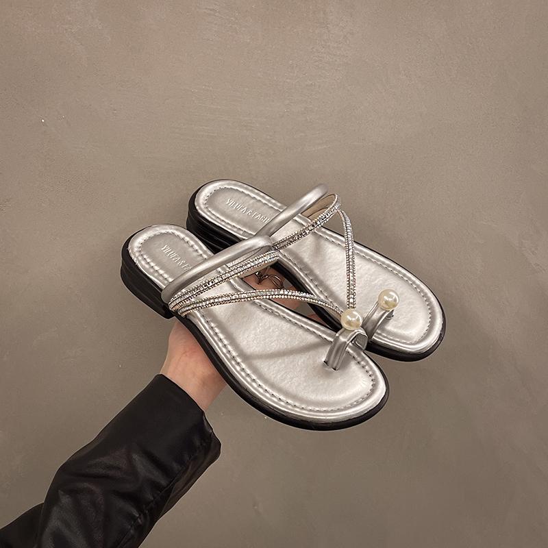 Fashion Slippers for Women's Summer Outerwear, Clip on Feet, Chubby Wide Toe, French Roman Beach, Thick Sole, Women Shoes