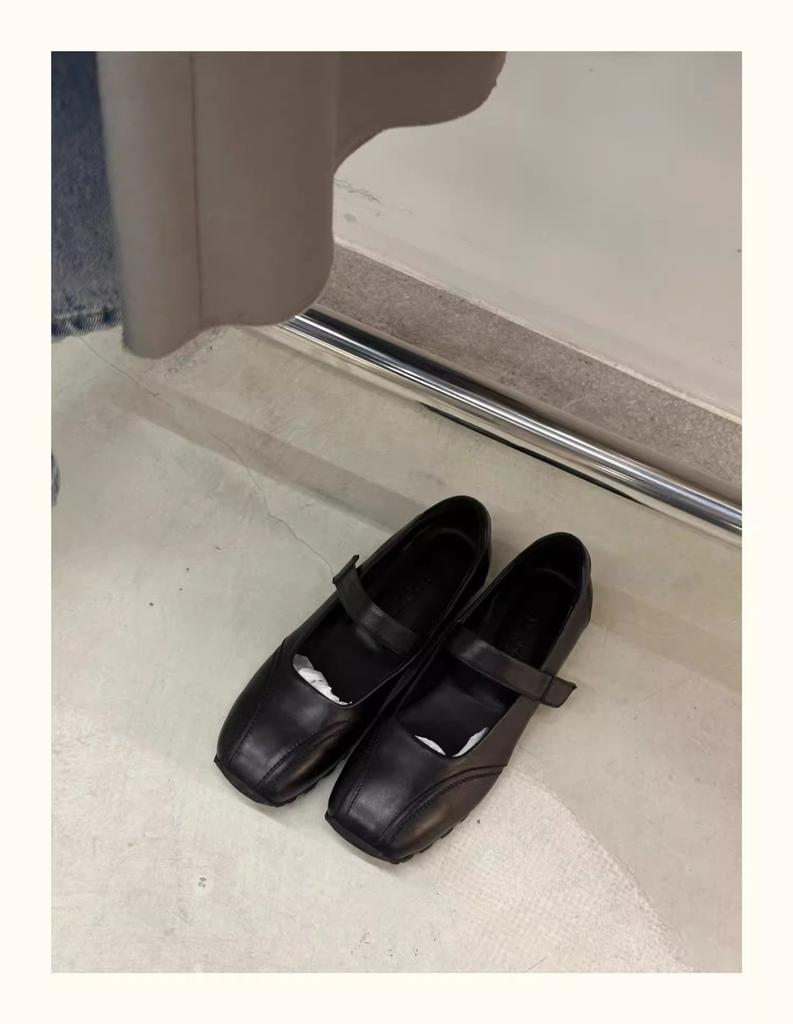 Spot second hair! French square head flat bottom Mary Jane women's shoes 2025 new leather versatile Velcro single shoes