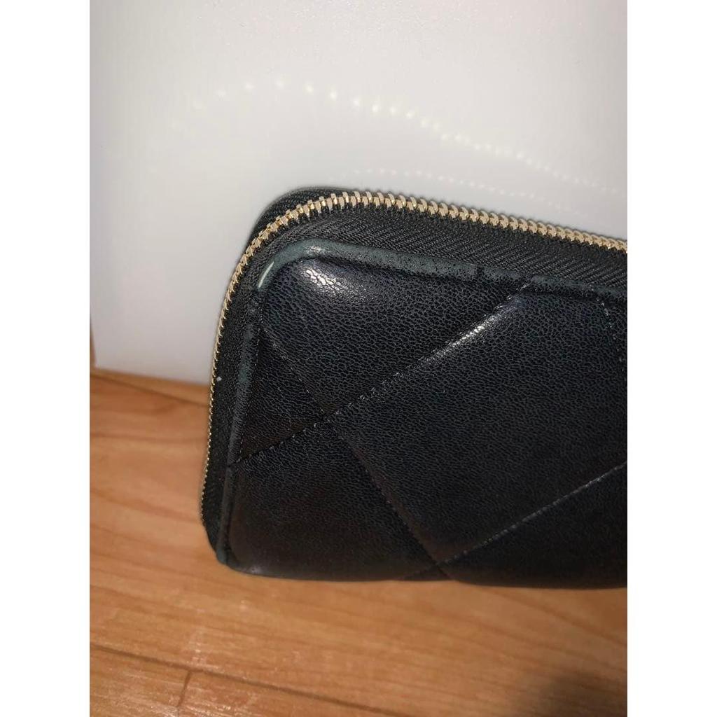 Used CHANEL 19 Long Zip Wallet Long Wallet AP1063