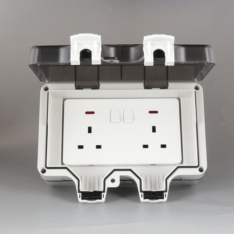 British Outdoor Waterproof IP66 Socket, European/German Standard Waterproof Box