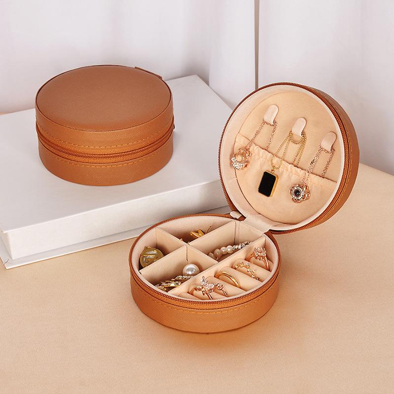 1 шт. Круглая коробка-органайзер для колец, серег, с мягкой подкладкой для ожерелий, шкатулка для драгоценностей для путешествий и подарков, устойчивая к царапинам, портативная