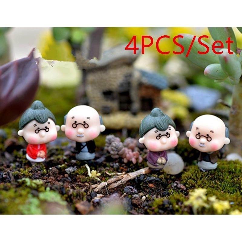 4pcs/set Mini Grandpa Grandma and Son Together Moss Micro Landscape Accessories Doll Combination DIY Ornaments