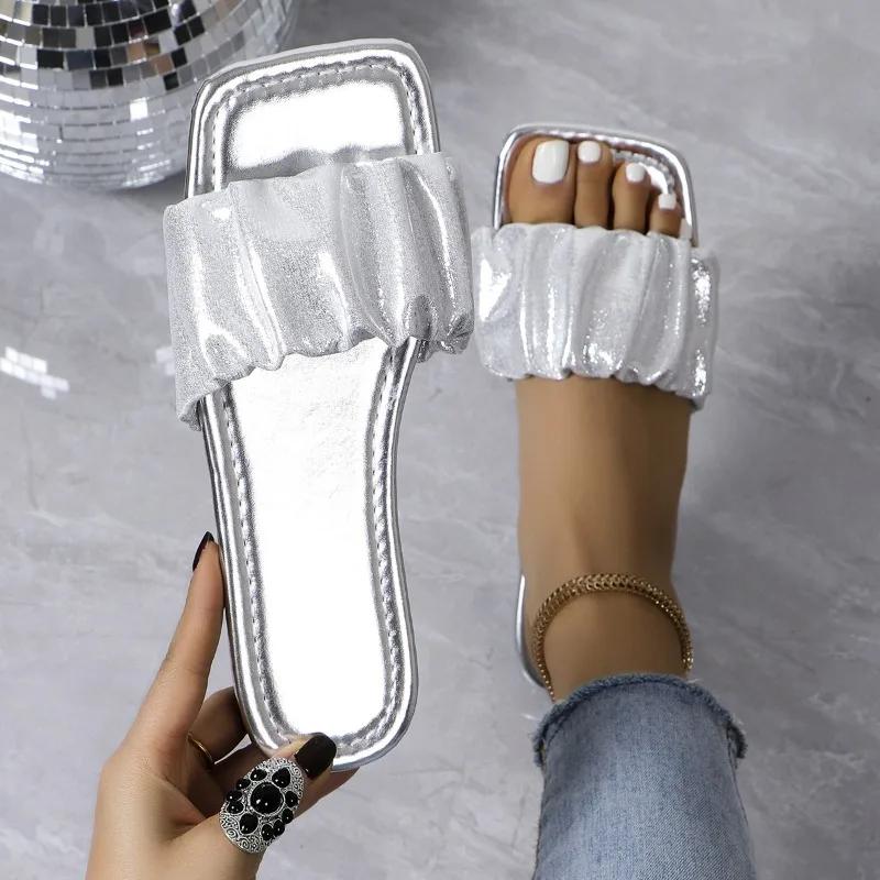 Распродажа модной женской обуви 2024 года, новые женские тапочки с квадратным носком, летние открытые плиссированные легкие плоские повседневные пляжные тапочки большого размера