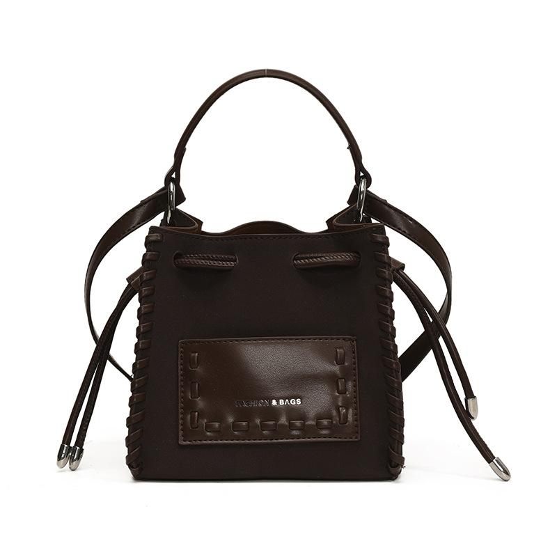 Высококлассная нишевая сумка женская осень-зима 2025 новая ретро-модная сумка-мессенджер плетеная портативная мини-сумка-ведро