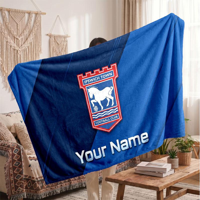 Персонализированный флисовый плед Ipswich Town с логотипом клуба, с индивидуальным текстом имени, мягкий, теплый, для дома