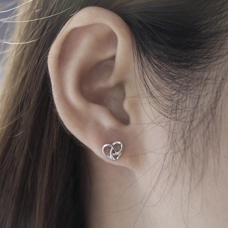 Simple Line Heart Earrings for Women Korean Style Heart-shaped Ears New Trendy Earrings