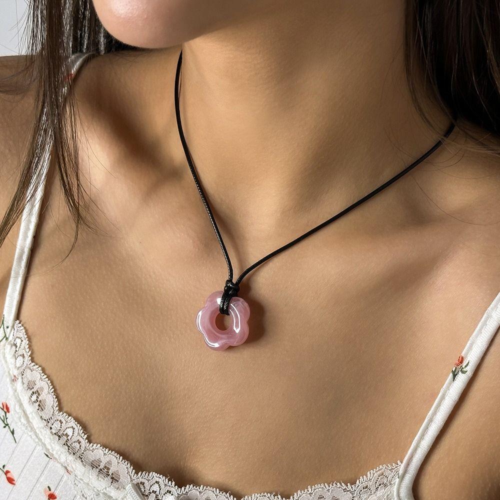 Sweater Chain Flower Pendant Wax Thread Fashion Jewelry Girl Choker Women Necklace Bohemia Necklace