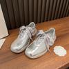 Весенние балетки женские кроссовки на мягкой подошве серебристые туфли