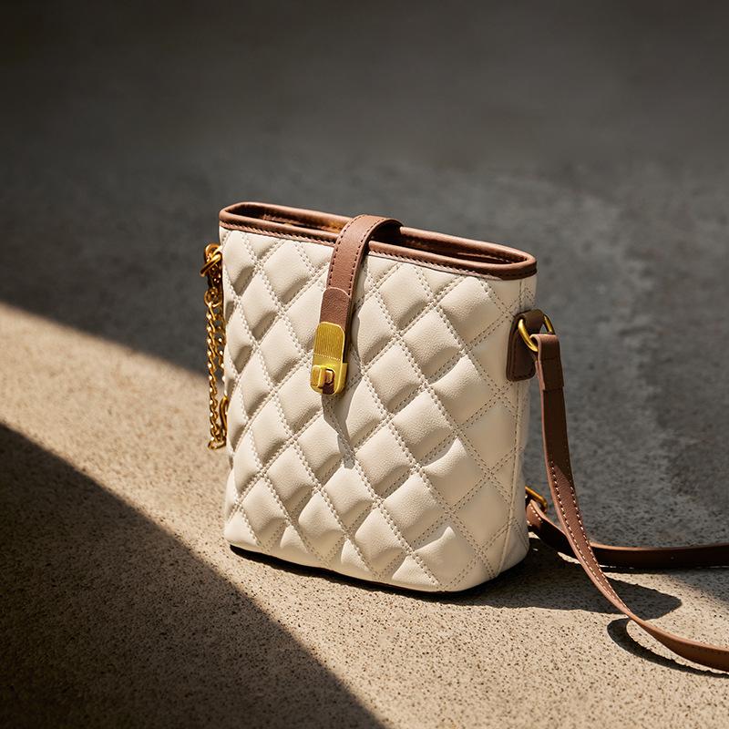 Mrs. Qiao Women's Bag 2025 New Bucket Bag for Women Autumn Winter High-end Crossbody Bag Genuine Leather Women's Shoulder Bag