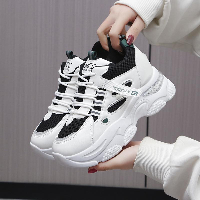 Весенние новые сетчатые дышащие туфли на внутренней платформе для женщин 2025, женские спортивные туфли на толстой подошве с платформой, кроссовки для папы, женские
