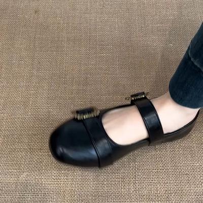 Французские ретро туфли Мэри Джейн для девочки лето 2025 новинка сказочный стиль юбка универсальный ремешок с пряжкой в одно слово кожаные туфли тренд