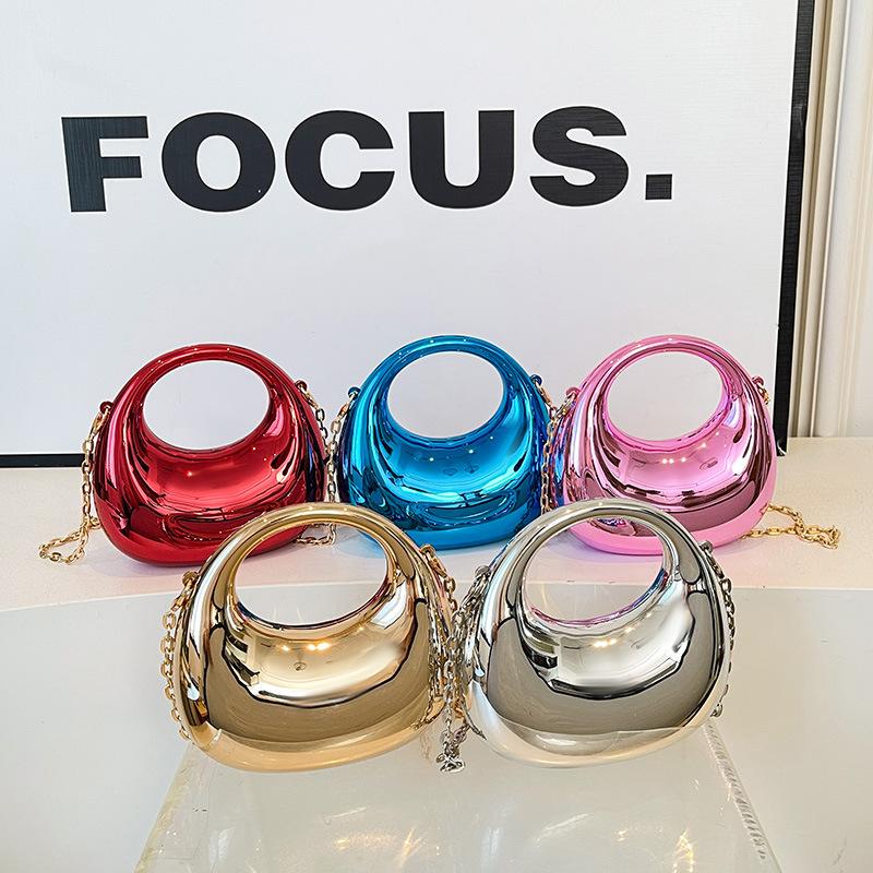 Акриловая сумка-пельмень женская сумка 2025 новая европейская и американская мода нишевая цепочка на плечо мини сумка-мессенджер коробка