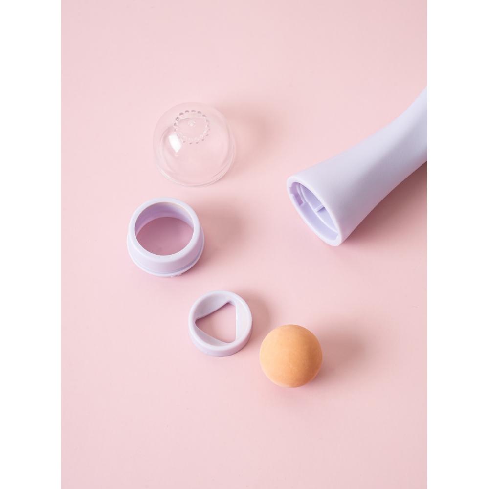 Daiso Portable Oil Removal Roller