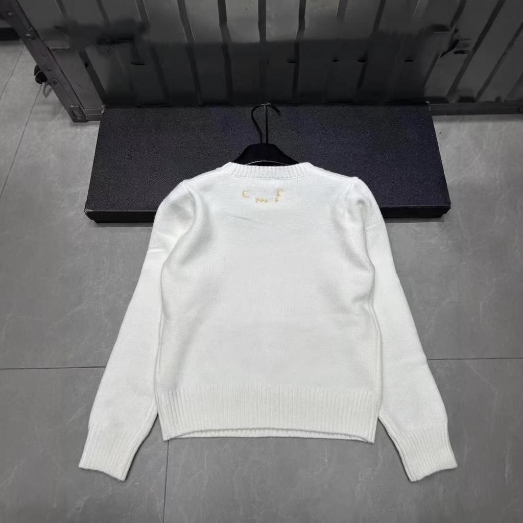 D Family Early Spring Rhinestone Butterfly Embroidered Round Neck Pullover Knit Long Sleeve Casual Top