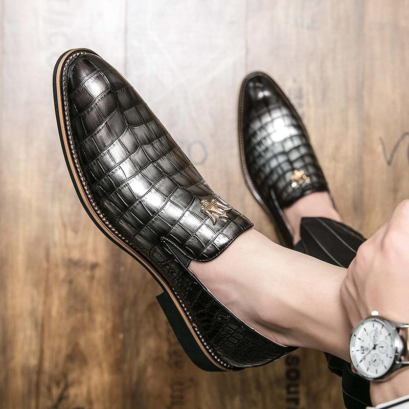 Мужские классические деловые туфли из микрофибры с острым носком, мужские деловые туфли на плоской подошве, модные туфли-оксфорды для свадебной вечеринки