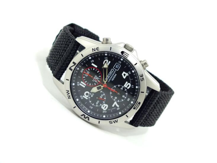 Seiko Мужские часы-хронограф SND399P, Тактический черный циферблат, Кварцевые, Точность 1/20 секунды, Нейлоновый ремешок в военном стиле, Водонепроницаемость 50 м, Оригинальные JDM