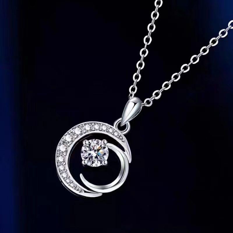 S925 Sterling Silver Moon Necklace for Women, Fashionable and Versatile, Light Luxury Niche Accessories