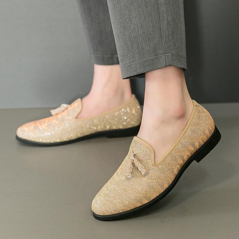 Модные горячо продаваемые мужские лоферы на плоской подошве Европа Америка Роскошные золотые туфли для банкета высокого класса Мужская деловая повседневная обувь