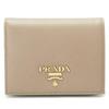 Складной кошелек Bifold кожа Cipria бежевый 1MV204 QWA METAL CIPRIA [Prada] женский F00236/SAFFIANO [Товар]