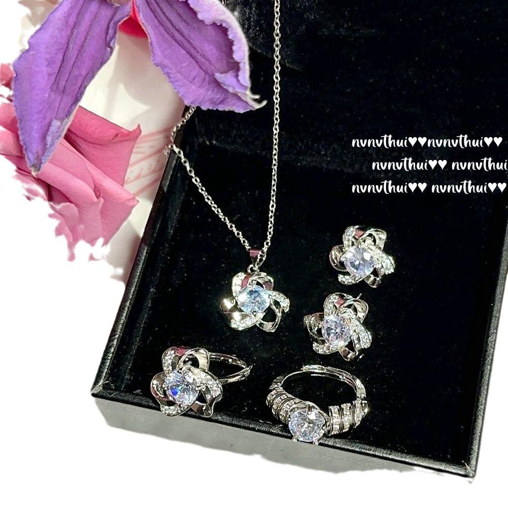 Nvnvthui Bright Wonderland Star Gem Necklace, Rich Family Thousand Gold, 18K Venus Mango Zircon Plated Ring
