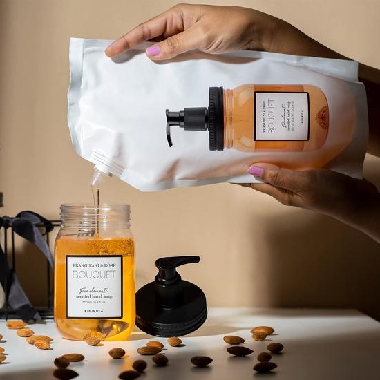 Kimirica Foaming Bouquet — дозатор для мытья рук + сменный блок, 100% веганский продукт, упаковка из 2 штук, густая пена | Мягко действует на руки(Франжипани и роза, 1л + 500мл)