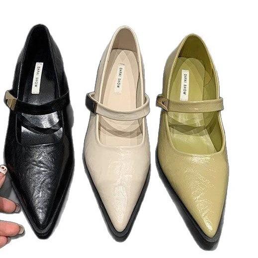 [Ушилай] Французские туфли Мэри Джейн с острым носком, женские, весна 2025, новая модная модель, универсальные одинарные туфли с мелким вырезом