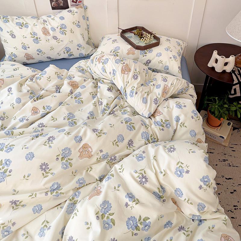 Комплект постельного белья из четырех предметов, приятный к коже, дышащий и удобный, в пасторальном стиле, простыня, пододеяльник, наволочки.