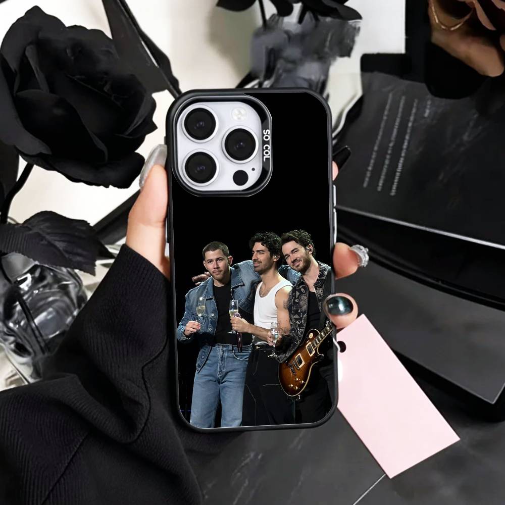 COOL Band J-Jonas B-Brothers-S Phone Case For iPhone17,16,15,14,13,12,11 Plus,Pro Max Colored Silver Plated Inside Cover
