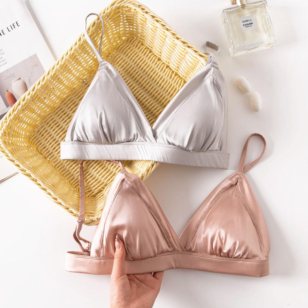 Triangle cup bra, skin-friendly and comfortable mulberry silk, no steel ring smooth surface