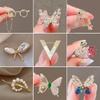 Elegant Cartoon Brooch: Women's High-End Cute Corsage Pin