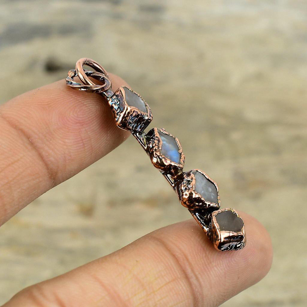 Кулон из необработанного драгоценного камня лабрадорит, гальванопластическая медная подвеска, ювелирное изделие ручной работы из меди, дизайнерский кулон, гальванопластическая бижутерия, подарок для нее