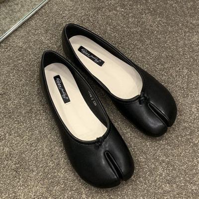 Женские удобные туфли на плоской подошве из микрофибры, кожаные тапочки с раздельным носком, мягкие мокасины, женские однотонные туфли-таби, женские мокасины 35-40