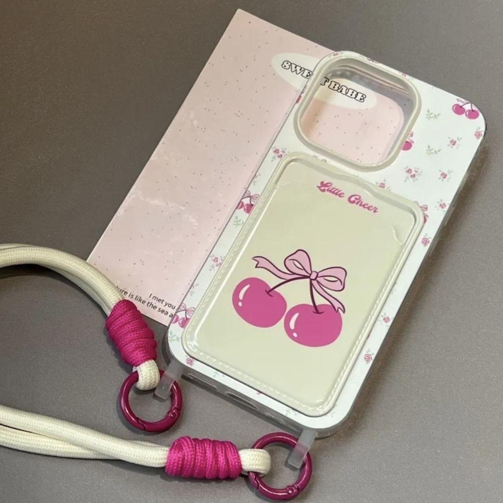 Pink Cherry совместим с моделями Apple 15-11 и PRO.